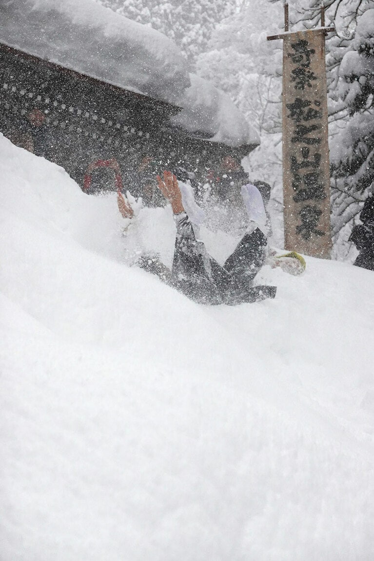 背中から美しく？ 着地!!