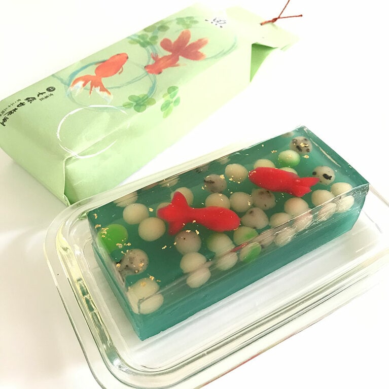 京菓匠 七條甘春堂「工芸菓子 金魚」 1,188円(税込・送料別)1本(約240g)