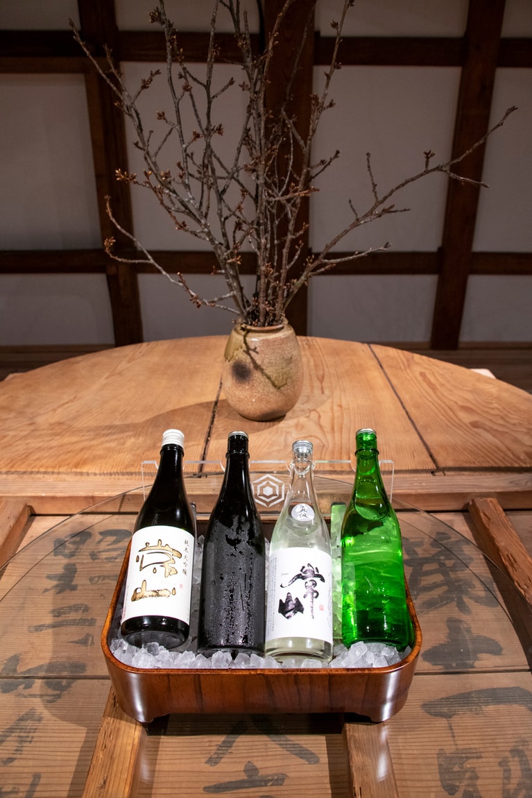 この日、渡辺シェフは4種のお酒をテイスティング。