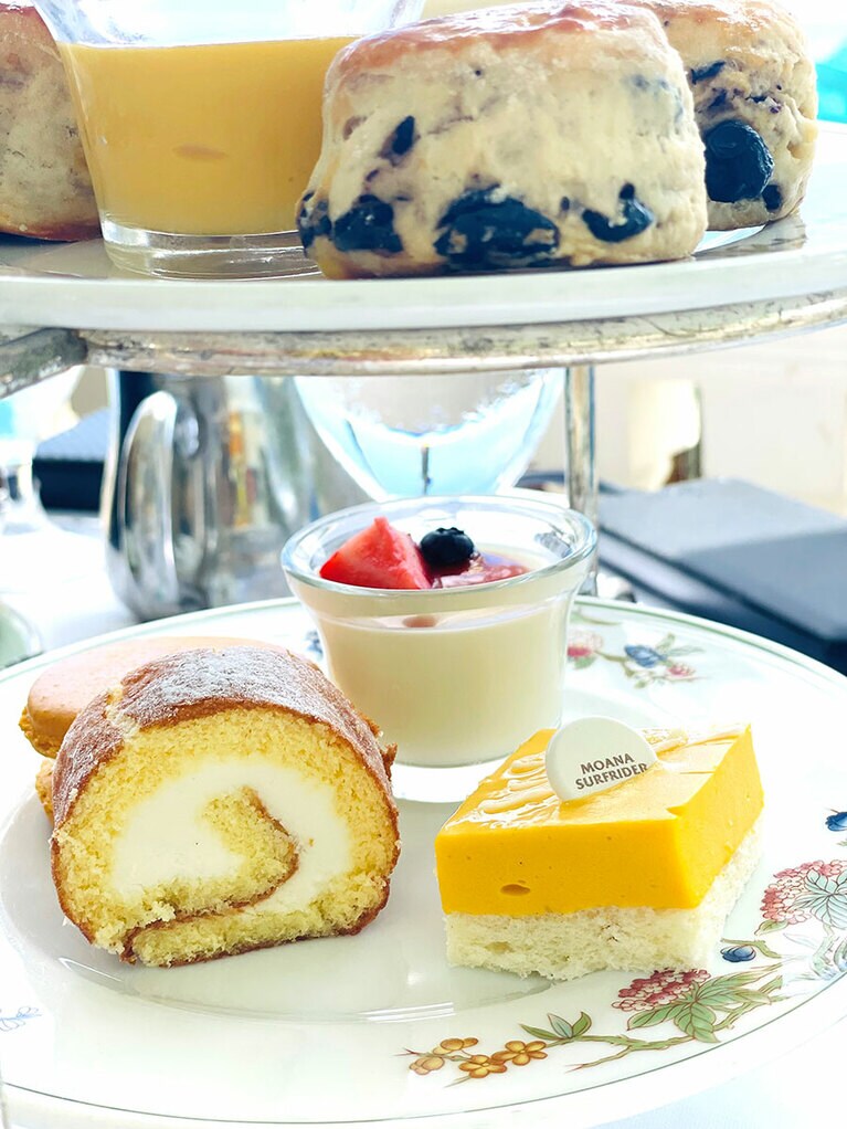 ファーストレディーティーセットのタワー3段目。