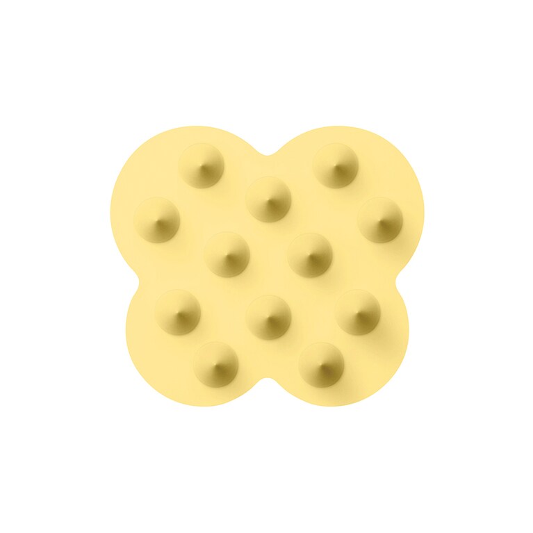 uka スカルプブラシ ケンザン ミディアム ウカストアゲンテイ トーキョーイエロー 2,420円／uka Tokyo head office