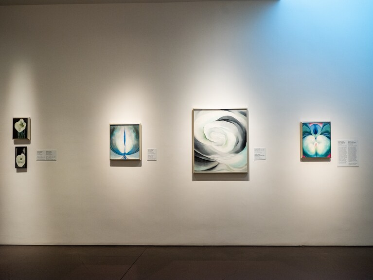 【Georgia O’Keeffe Museum】10:00～17:00　無休　料金／大人22ドル　www.okeeffemuseum.org