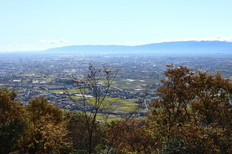 山口城から南西。大垣や関ヶ原方面