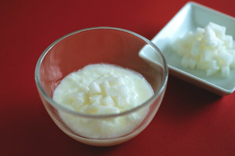 長イモヨーグルト。シャキシャキとした長イモの食感も新鮮。