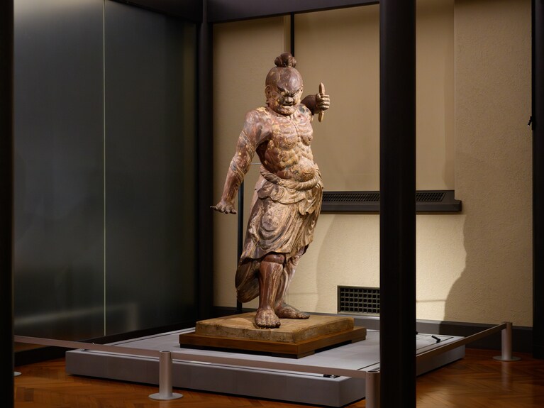 金剛力士立像 阿形（あぎょう）平安時代・12世紀 東京国立博物館蔵