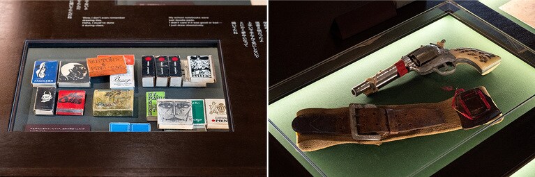 左：学生時代に集めていたマッチ。右：ローハイド、シェーンの影響で好きになった西部劇のモデルガン。