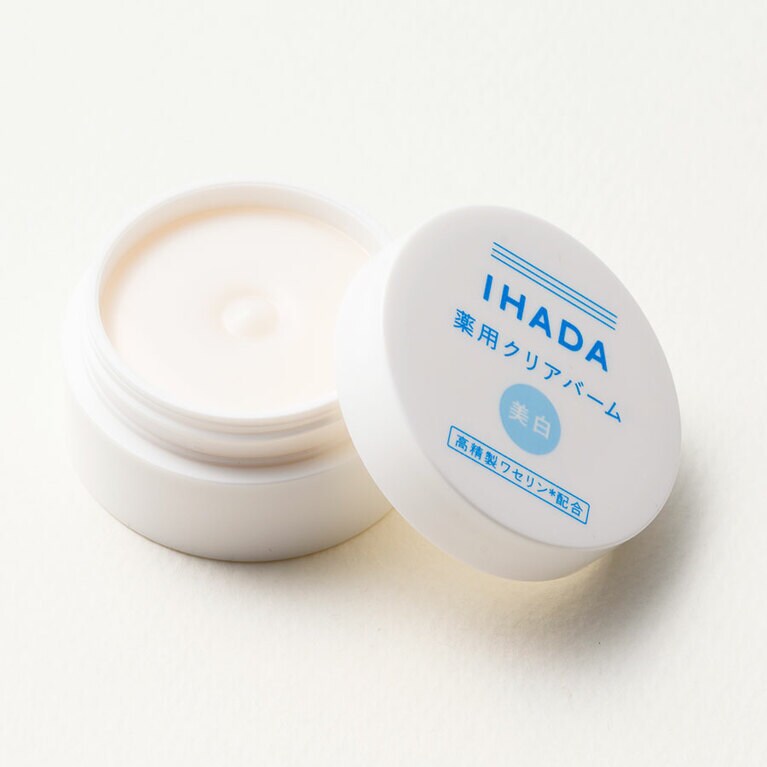 イハダ 薬用クリアバーム［医薬部外品］18g 1,760円／資生堂薬品