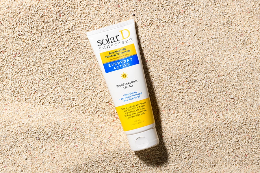 ソーラーD「エブリデイアクティブ」SPF50 100mL 2,970円／アンブロシア