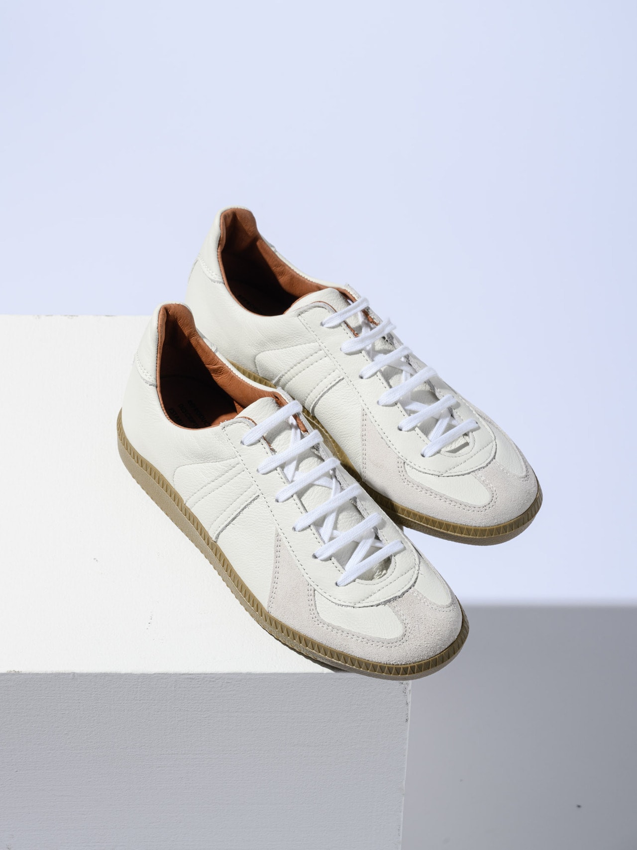 REPRODUCTION OF FOUND“GERMAN MILITARY TRAINER”／27,500円。