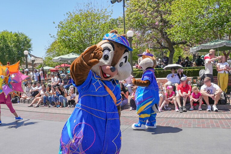 チップ＆デールもご挨拶