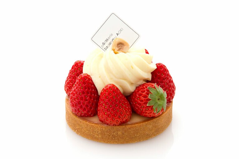 タルト フレーズ シトロン 950円。販売期間：販売中～3月中旬(予定)。販売店舗：丸の内店、東京ミッドタウン店、新宿伊勢丹店、渋谷ヒカリエShinQs東横のれん街店、横浜髙島屋店。