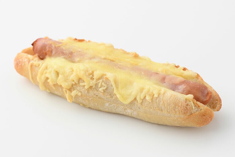 ホットドッグ 480円。