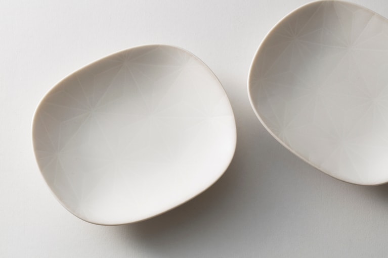 「麻の葉菓子皿」4,400円／中川政七商店