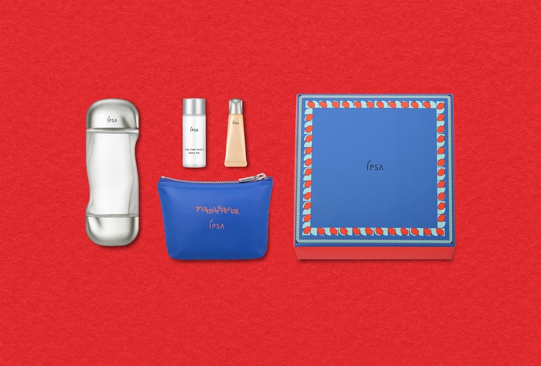 イプサ アクアキット 5,500円。2025年11月18日（金）より数量限定発売　※店頭では10月21日（火）より、公式オンラインショップでは11月4日（火）より予約受付開始