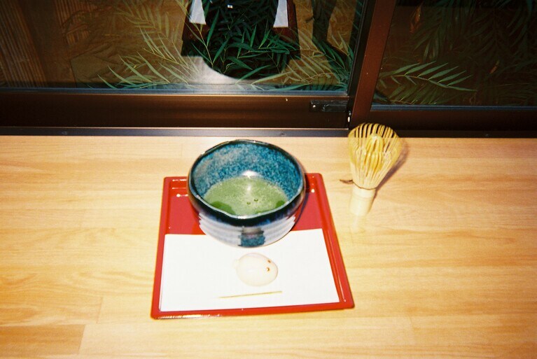 フラッシュをたいたほうがいいのかどうかわからなくて試行錯誤。