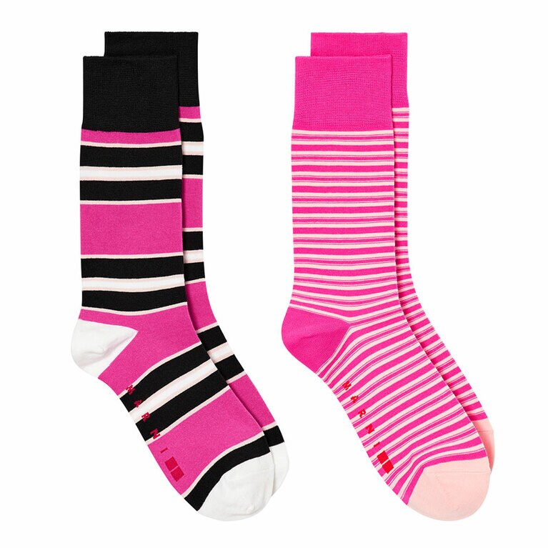 ソックス(マルチボーダー・2足組) 各990円。