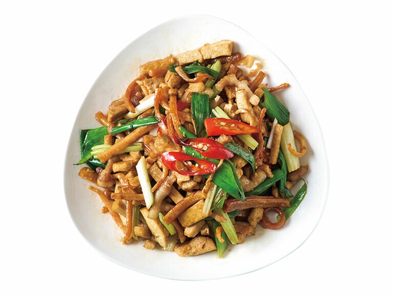 スルメイカと野菜の炒めもの250元。