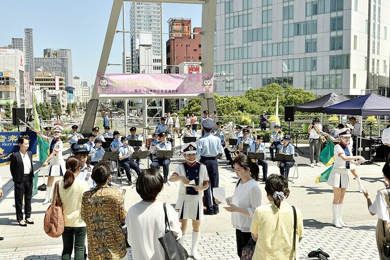 ©️ 2022『異動辞令は音楽隊！』製作委員会