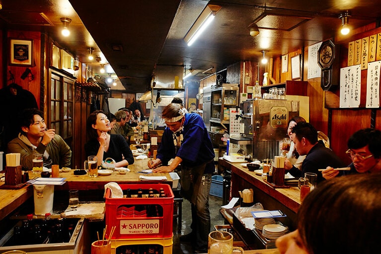 一見怖めの店員さんも次は何にする？ と気軽に声をかけてくれるのがギャップ萌え。