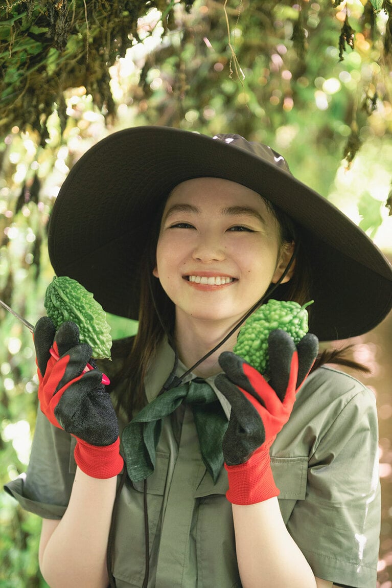 ゴーヤのドームにはみごとなゴーヤが。