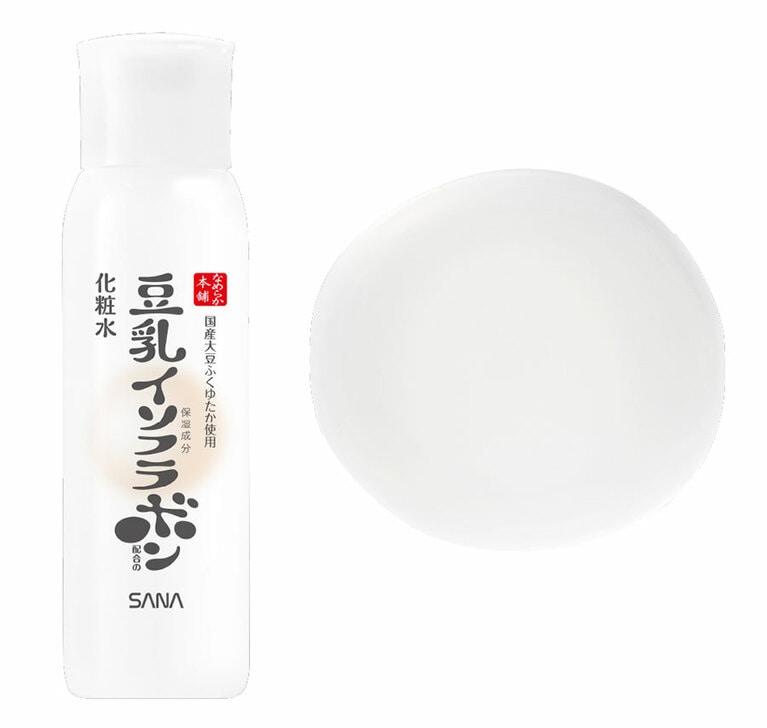 一番プレーンなタイプ。ベタつかずやさしい使い心地が大人気中。サナ　なめらか本舗　化粧水　NC 200mL 990円、詰め替え用 180mL 825円／常盤薬品工業