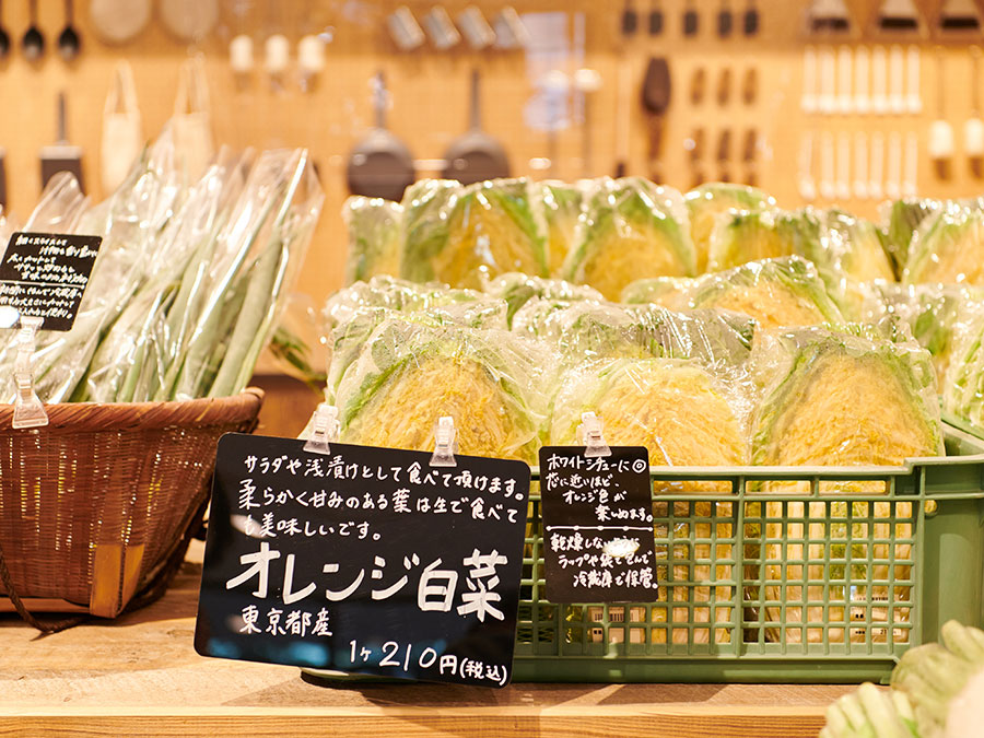 しかも「東京有明」では季節の新鮮野菜が常時35種類ほどそろっているので、魅惑のぬか漬けコラボレーションが簡単に実現できてしまいます。