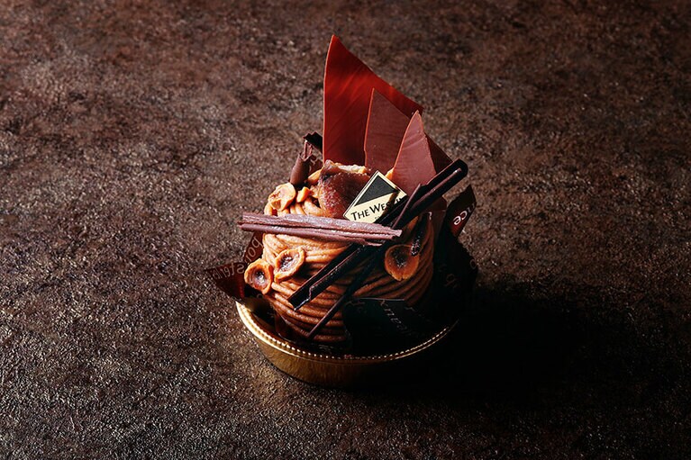 「ヘーゼルナッツとチョコレートのモンブラン」1,000円。