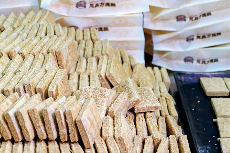 「恩典方塊酥」名物の長方形のクッキー「方塊酥」。