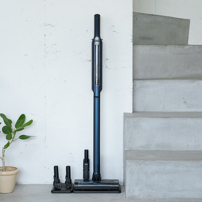 EVOPOWER SYSTEM CS401J(使用時W26.7×D12.4×H100.5) 45,000円＋税／シャーク