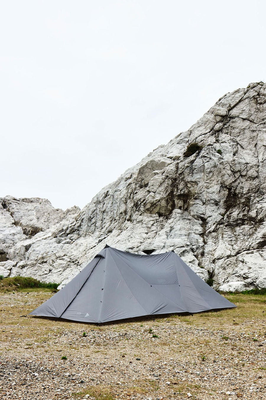 muraco × and wander HERON POLE TENT SHELTER SET 2POLE TENT(Color:gray)／198,000円。