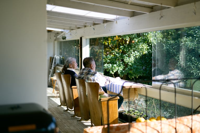 絵になる椅子は映画館のもの。