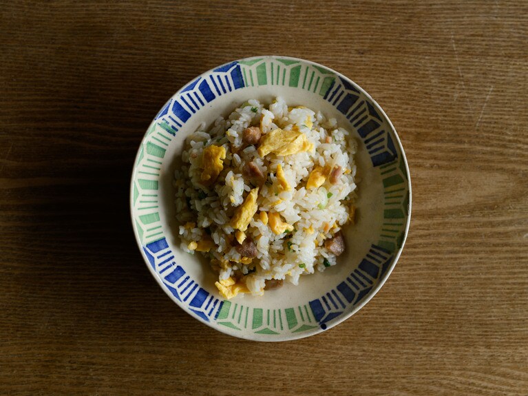 ベトナム・ホーチミンで買ってきたうつわ。