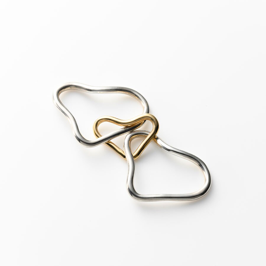 Heart 3 linked ring 41,800円／PALA