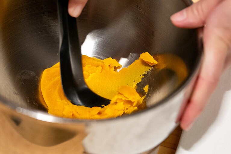 「秋灯」の工程。