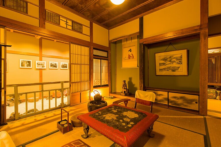 雪国の宿 高半［新潟／越後湯沢温泉］かすみの間。