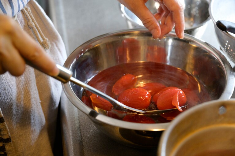 そっと冷水へ。