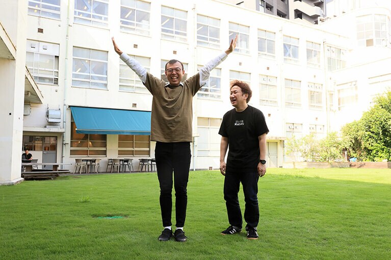 ジョイマンのネタをパラパラ写真で。