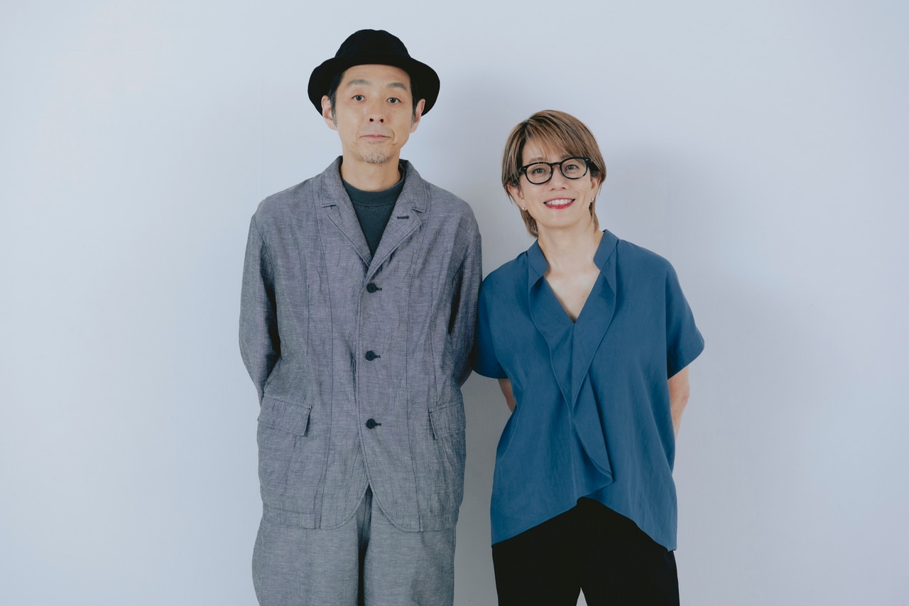 右から：宮藤官九郎さん、磯山晶さん。