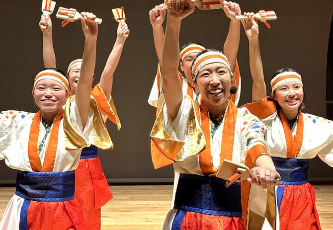 はつらつとした踊り子さんたちに明るいパワーをもらった気分。