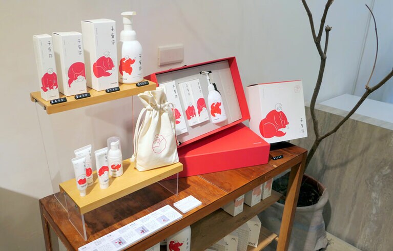 子供向けのスキンケア商品「子有你」も注目のブランド。母親向けのシリーズもあります。