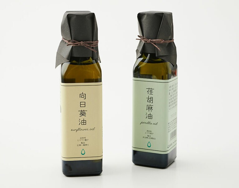 ablabo.「基本のオイルセット」各100g 3,200円。