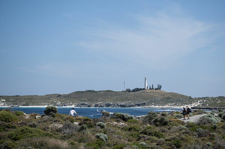 灯台をいろいろな角度から。