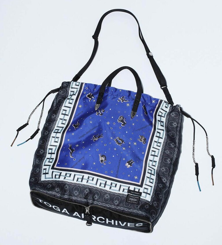 パッカブルトート 48,400円。