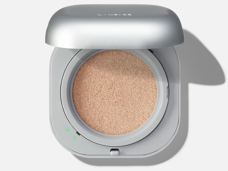 ネオクッション ザ マット SPF42・PA+++ 各15g 全5色 各3,300円／ラネージュ