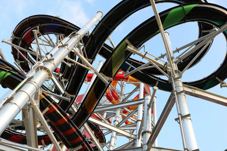 高低差40.5メートルでスリル満点の「ビッグアロハ」。