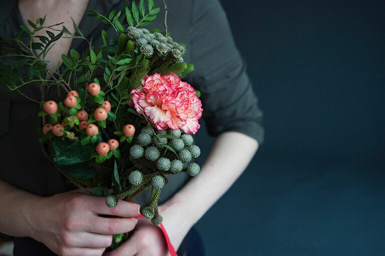 曇りの日なら、花も気持ちよく移動できる。