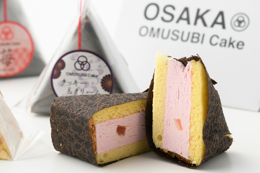 OMUSUBI Cake「おむすびケーキ」。