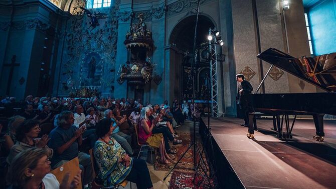ロッケンハウス室内楽フェスティバルに出演 ©Niklas Schnaubelt/Kammermusikfest Lockenhaus