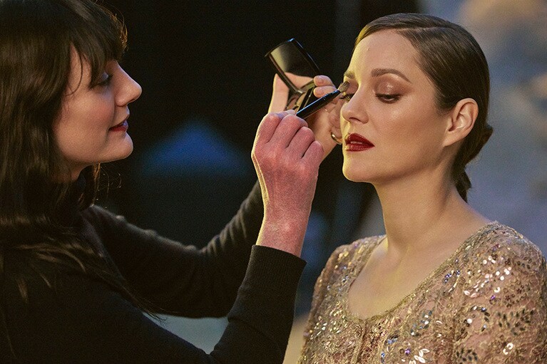 シャネルN°5の新フィルムメイキング写真。 ©CHANEL