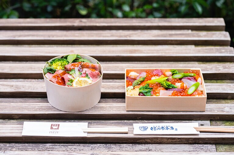 蛇の市本店 江戸前春のばらちらし 2,000円。